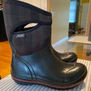 BOGS WATERPROOF BOOTS